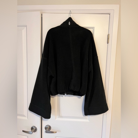 FREE PEOPLE MOVEMENT Climb High Fleece Jacket w/ Butterfly Sleeves - Picture 10 of 10